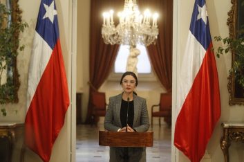 Camila Vallejo: “Luego del plebiscito la democracia seguirá funcionando”